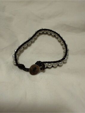 Chan Luu Pearl Bead and leather bracelet